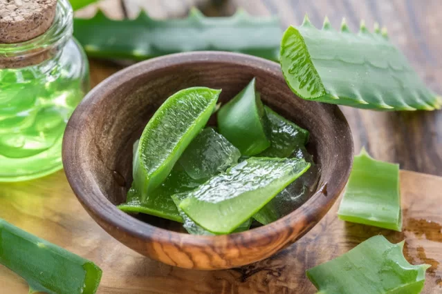 glowing skin with the help of kitchen ingredients