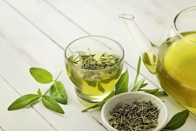 glowing skin with the help of kitchen ingredients